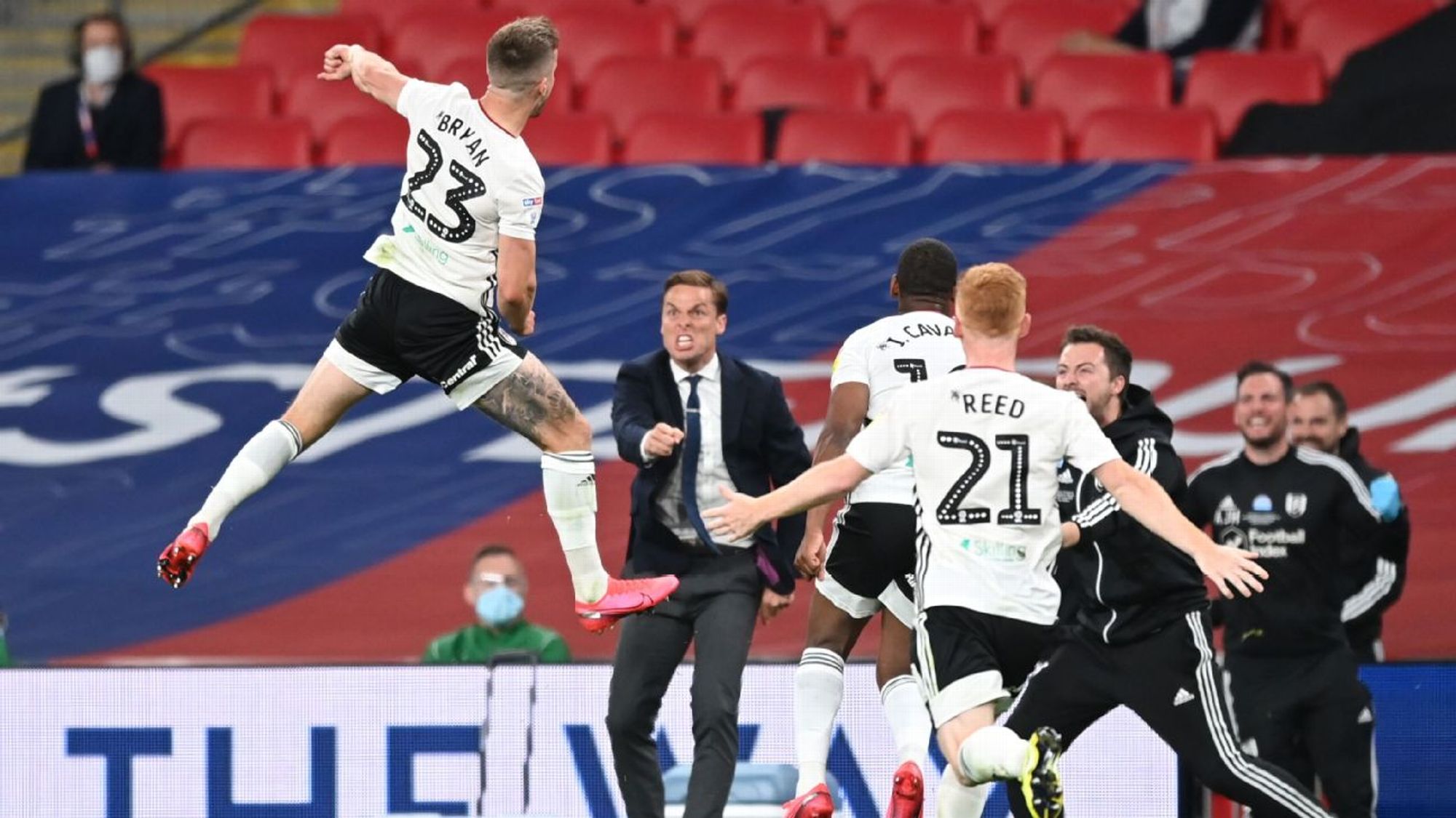 至英格兰联 至英格兰联